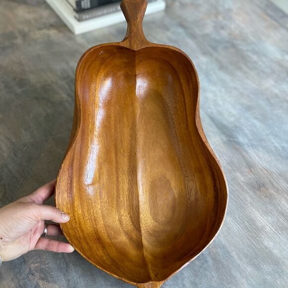 Wooden leaf shaped fruit bowl lightweight flat bottom - Picture 8 of 8